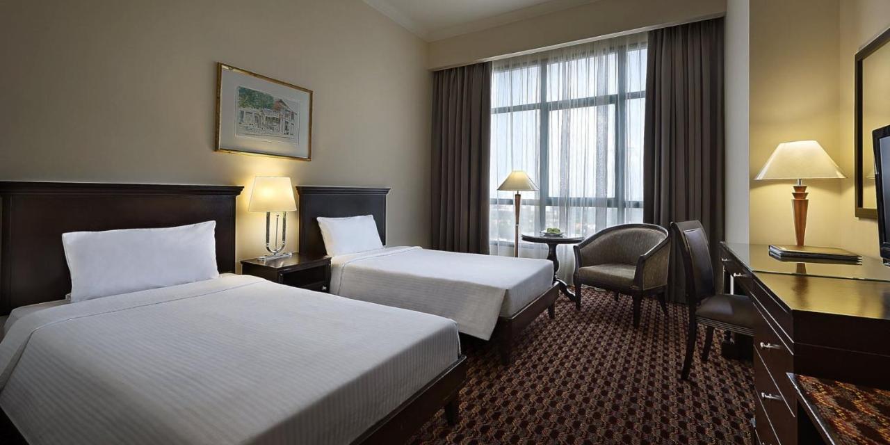 Berjaya Penang Hotel George Town Extérieur photo