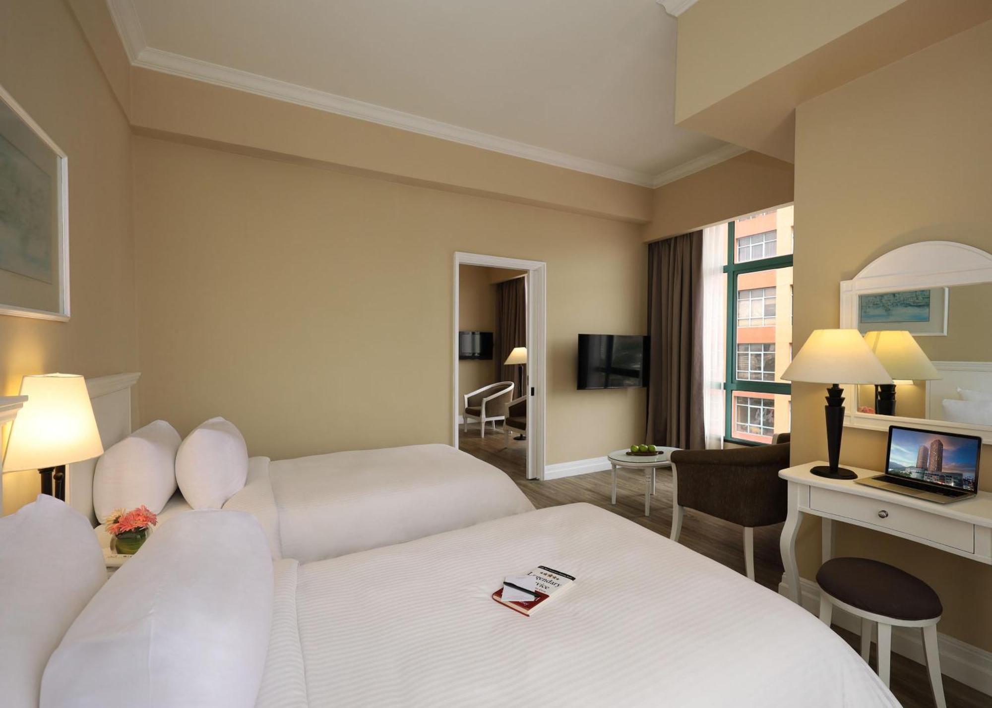 Berjaya Penang Hotel George Town Extérieur photo